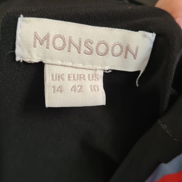 NWOT lovely floral maxi dress - Picture 5 of 5